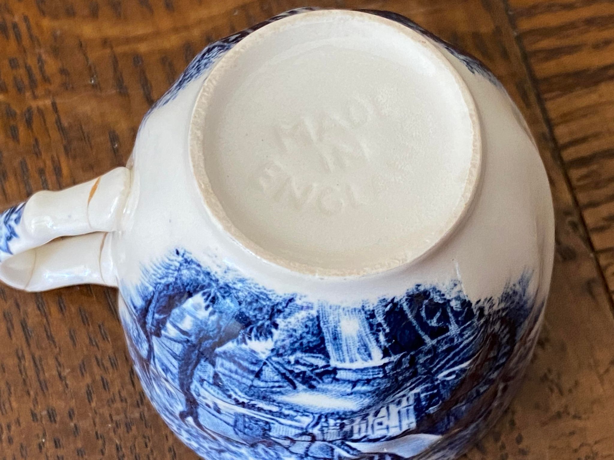 Coffee cup and its English earthenware saucer Mill Stream Johnson Bros