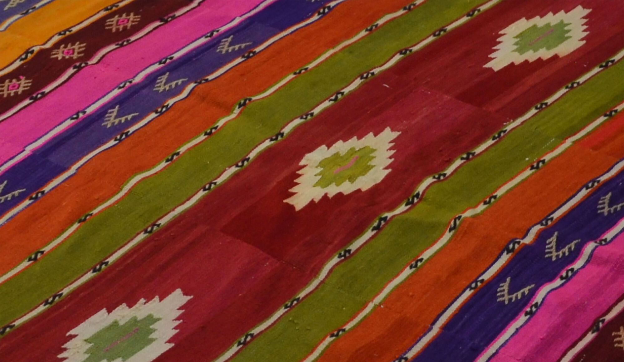 Anatolian handmade kilim rug 286 cm x 167 cm