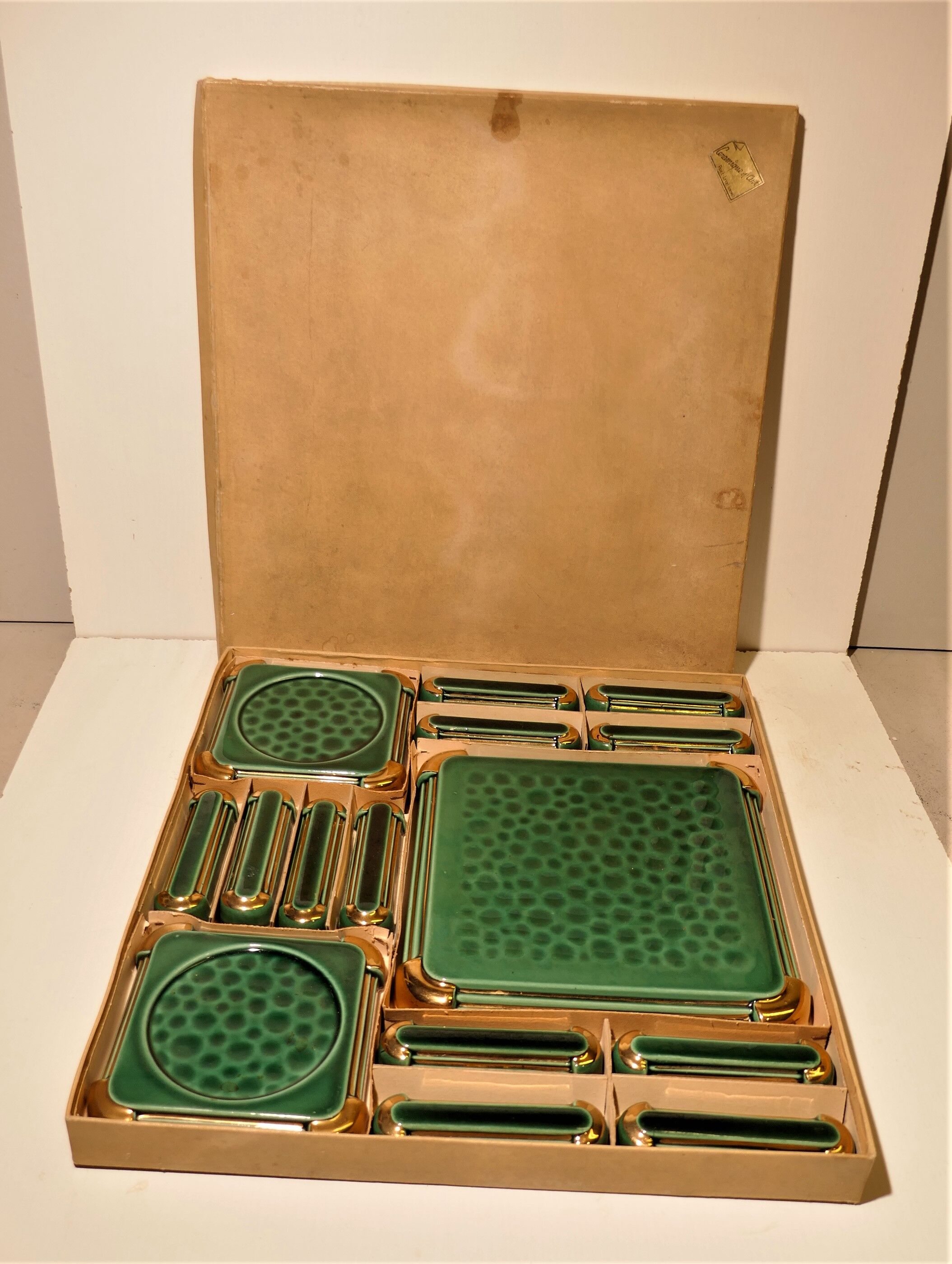 Art deco dish underwear