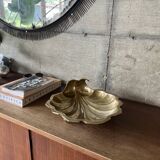 Empty pocket scallop in brass from the 50s