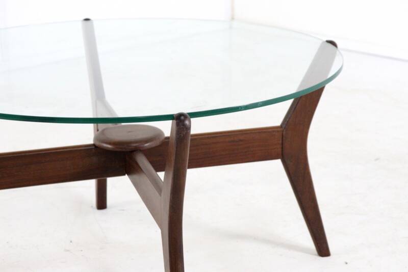 Round glass coffee table 'Summerseat'