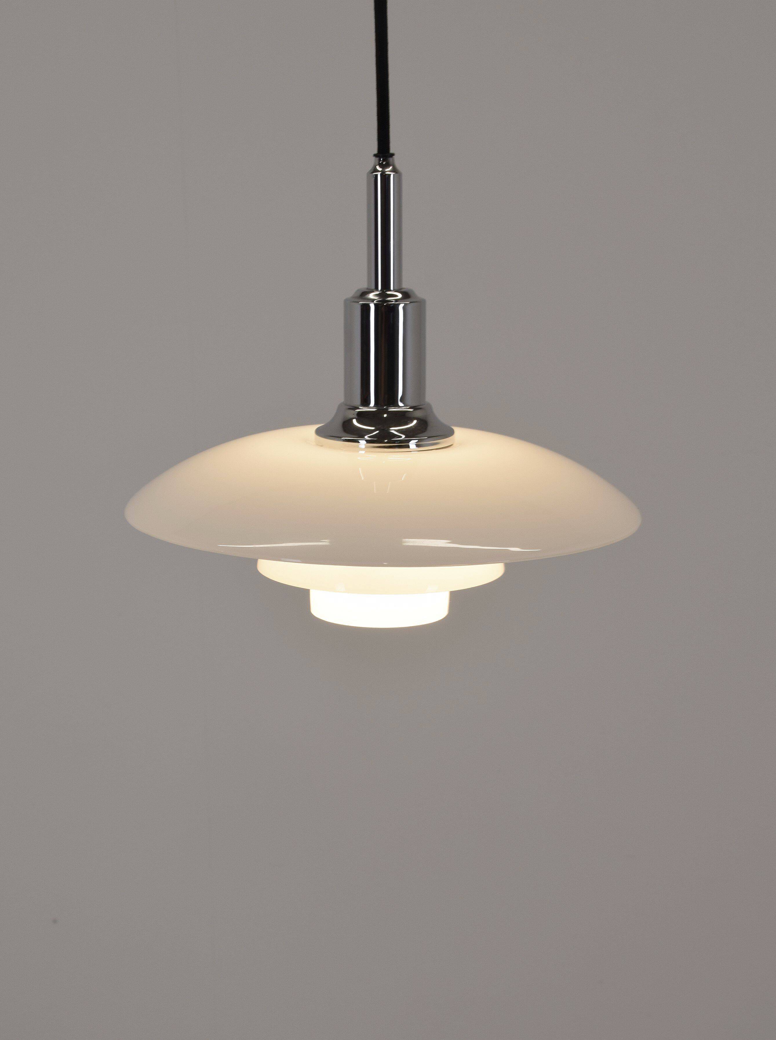Danish pendant lamp PH 3/2 designed by Poul Henningsen for Louis Poulsen