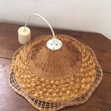 Hnaging braided wicker