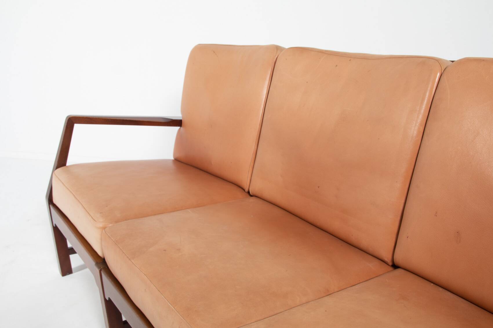 Mid-Century Danish Modern 3-seats sofa with cognac leather cushions