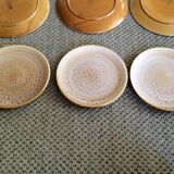 Set of 8 plates