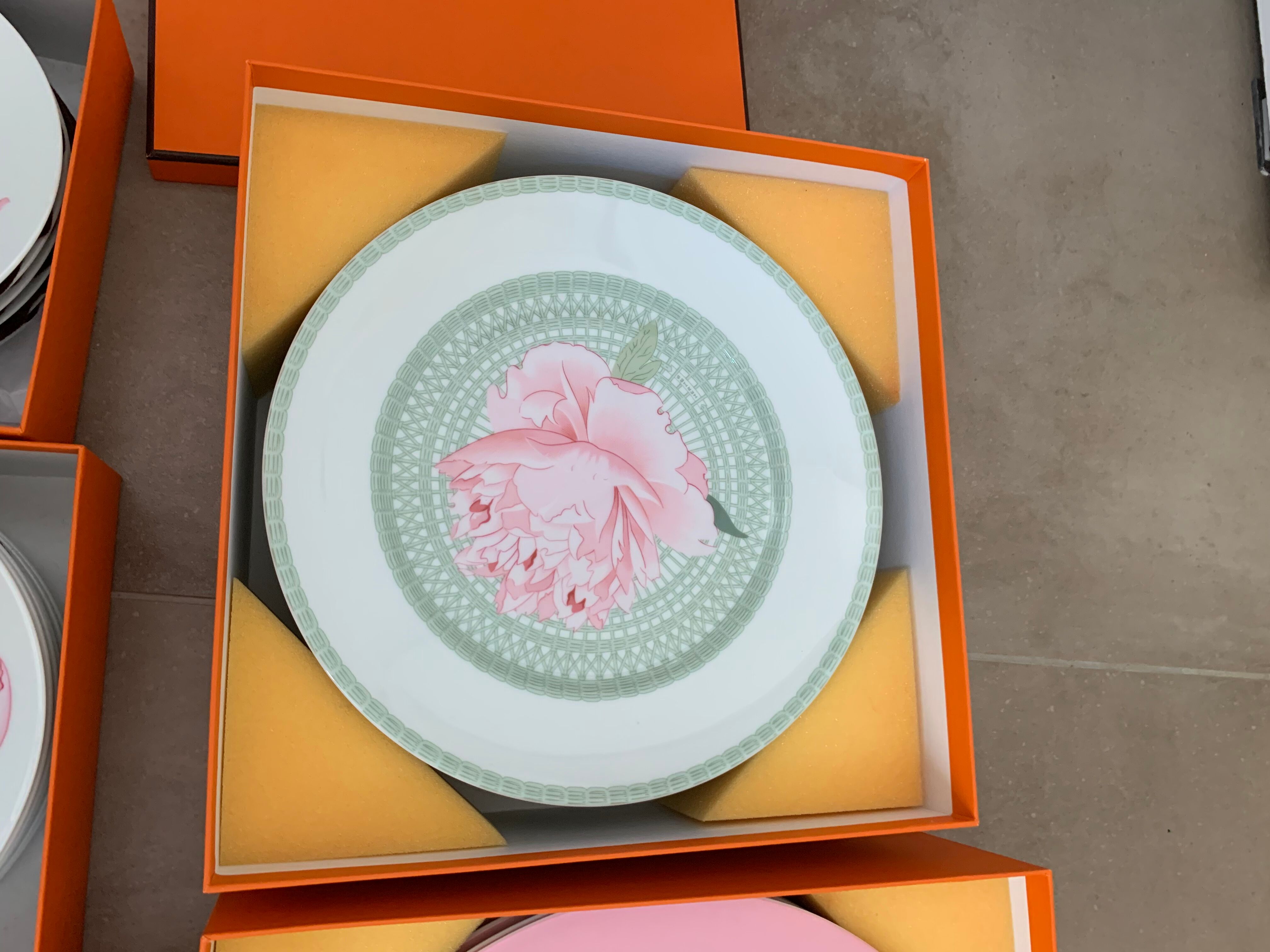 Hermès Service - 30 pieces (5 models/sizes - 6 plates)