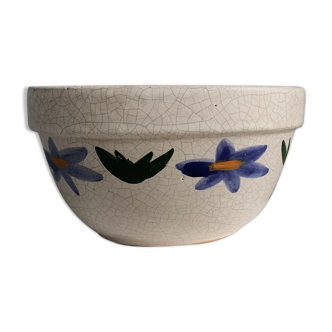 Salad bowl Pottery of the Marais