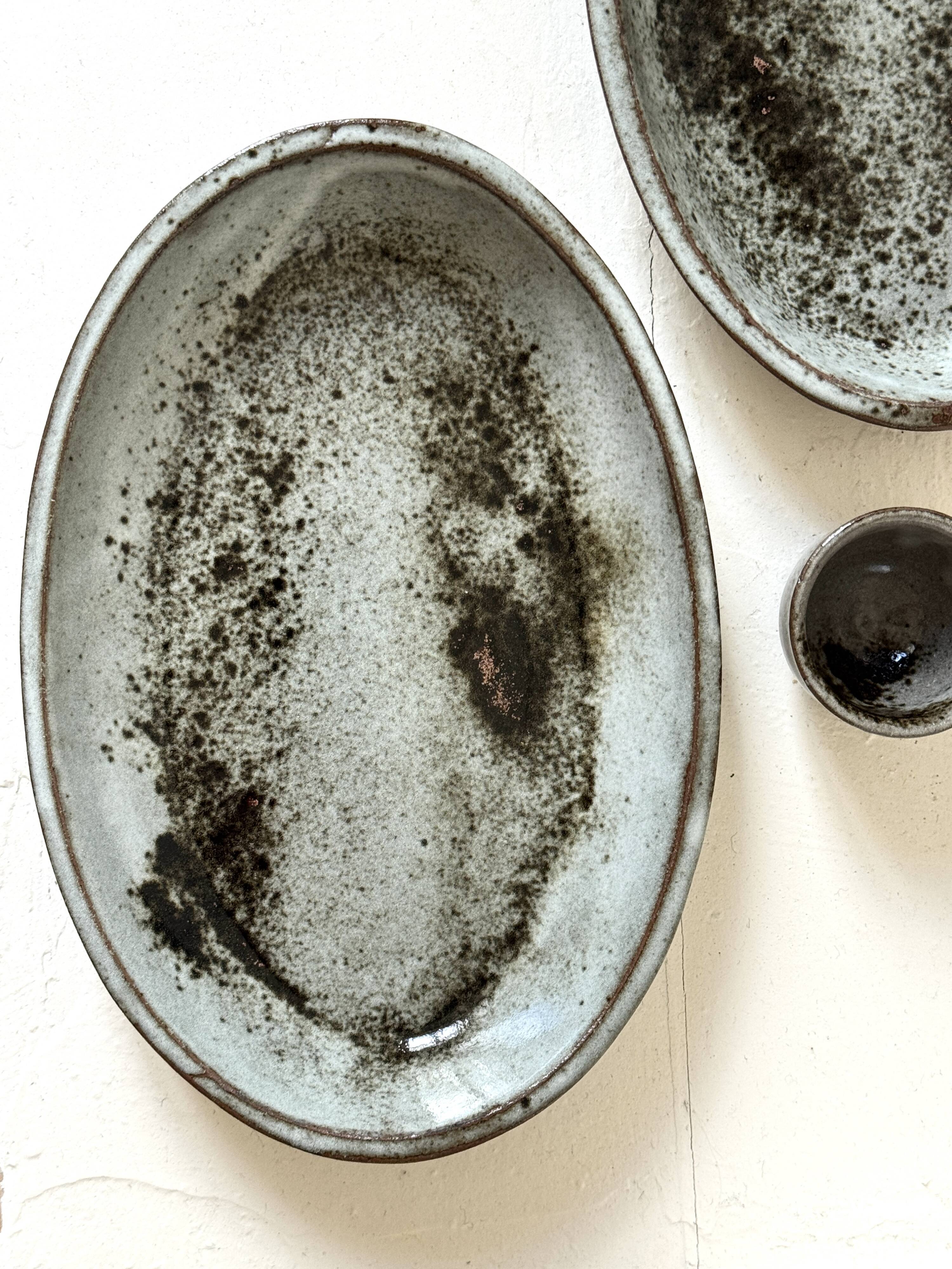 Service ramekins in glazed stoneware and signed, Chantal & Thierry Robert 1970