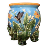 Cache-pot – English barbotine with floral and bird motifs in the style of George Jones.