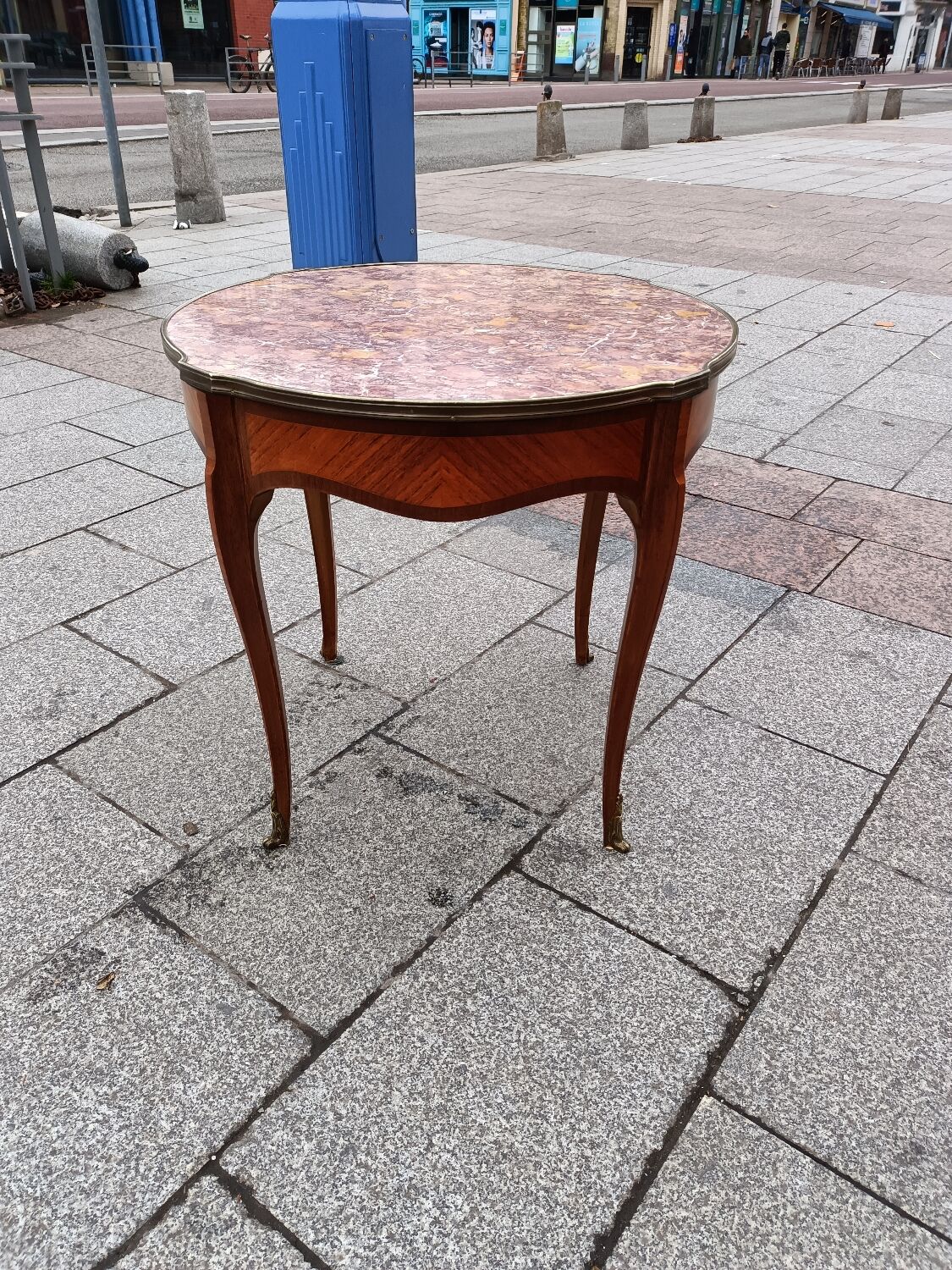 Table basse ancien d'appoint plateau style louis xv