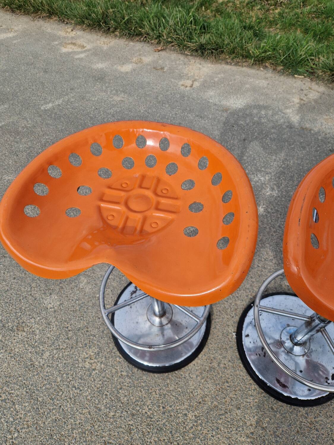 Set of 4 bar stools by Etienne Fermigier for MIRIMA
