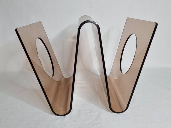 Porte-revues Michel Dumas pour Roche Bobois, plexiglas fumé, années 70