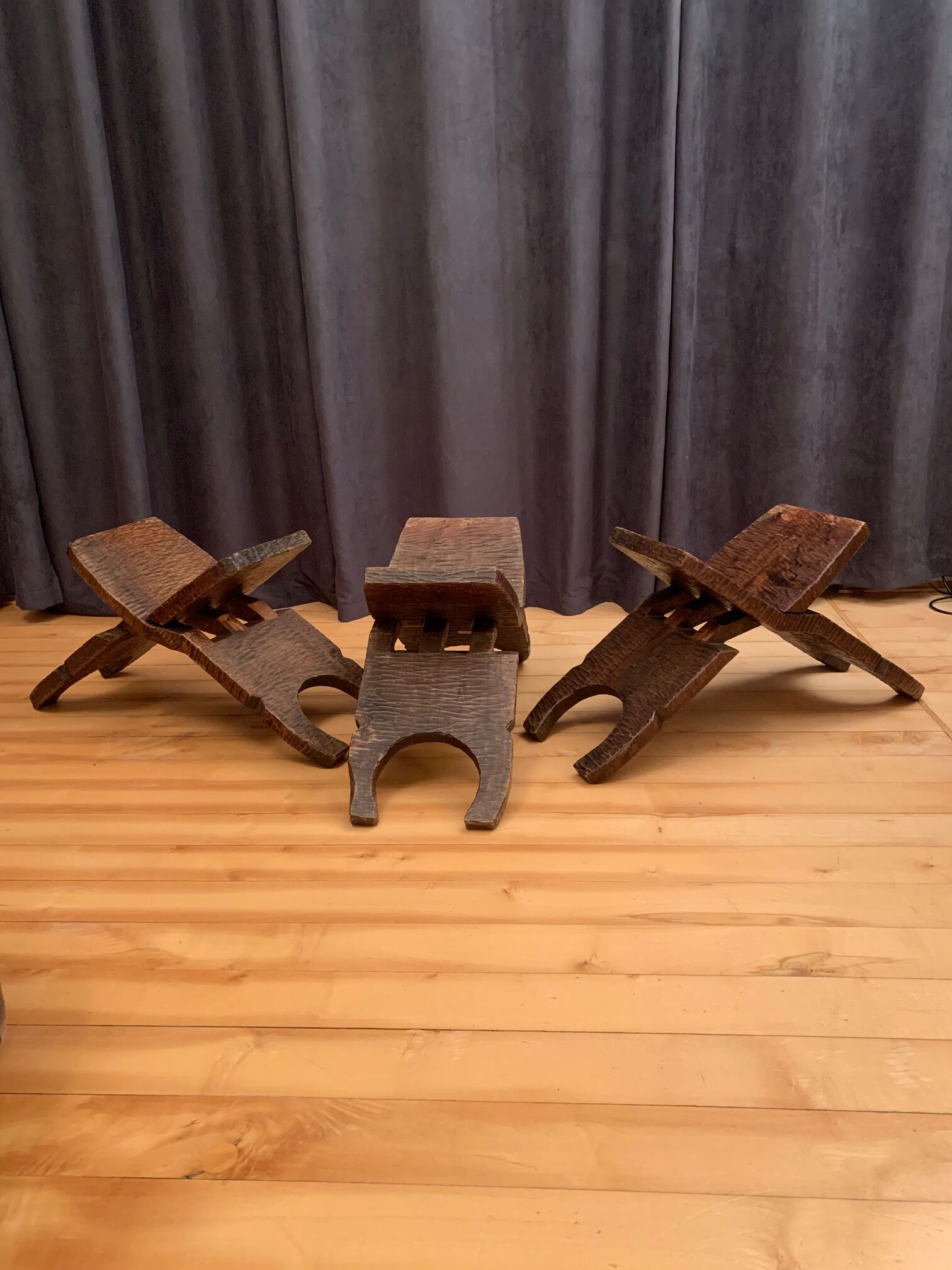 Un ensemble de trois tabourets conçus par Don S. Shoemaker, Señal SA, Mexique, années 1960