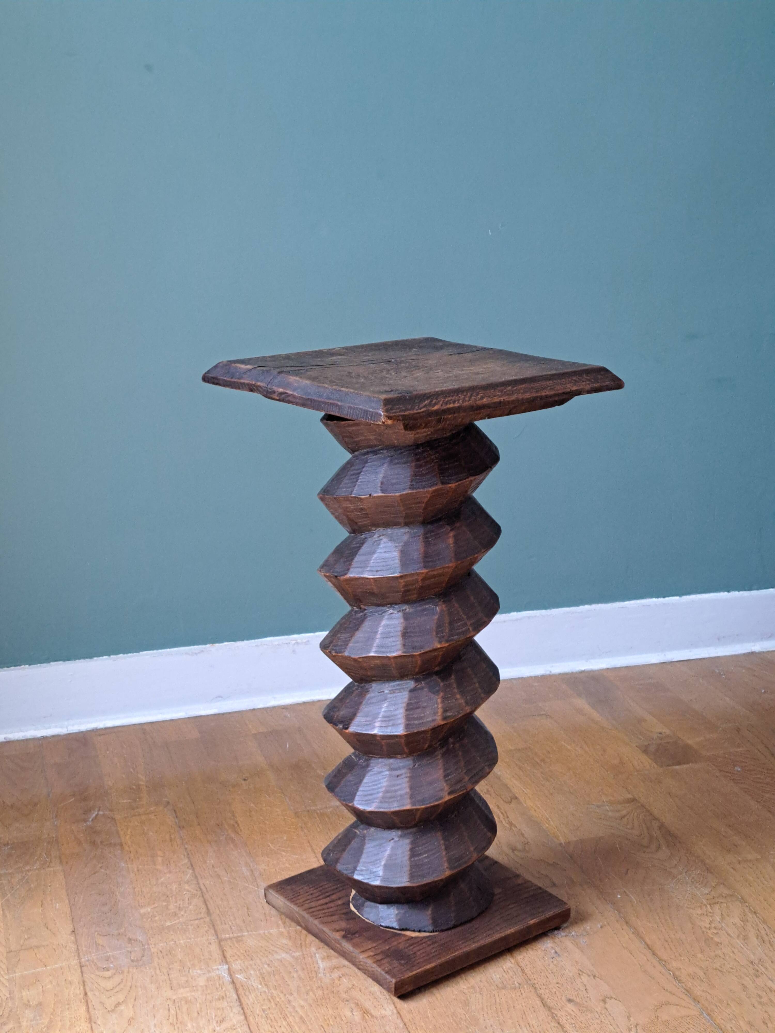 Column, saddle, press screw