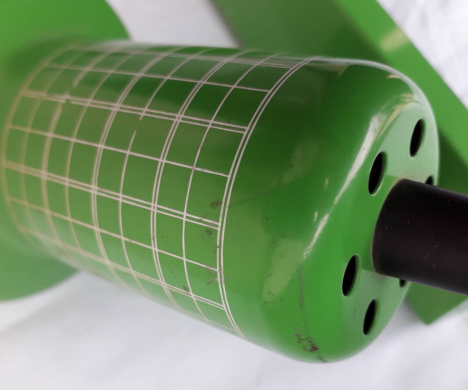 Green wall light with 2 adjustable spotlights