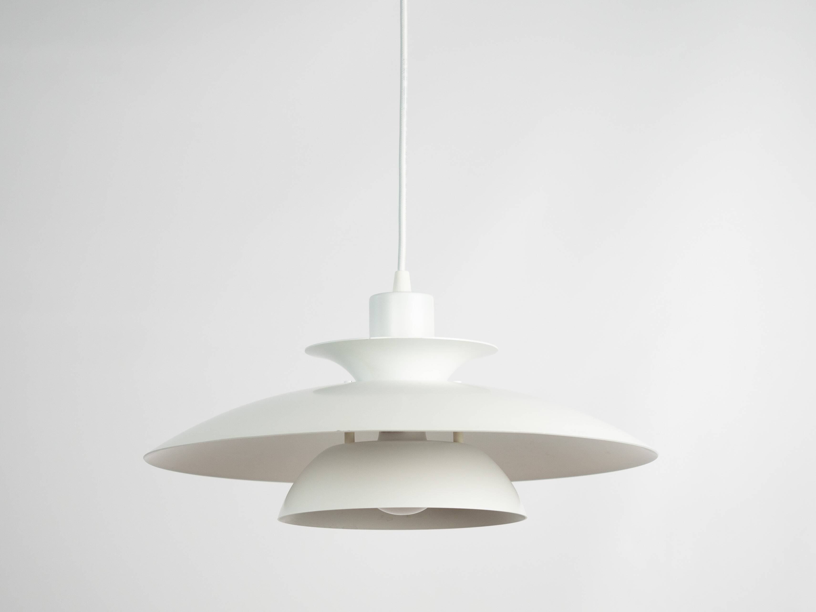 Danish vintage pendant lamp Molly proj. Kurt Wiborg, Jeka, lata 80