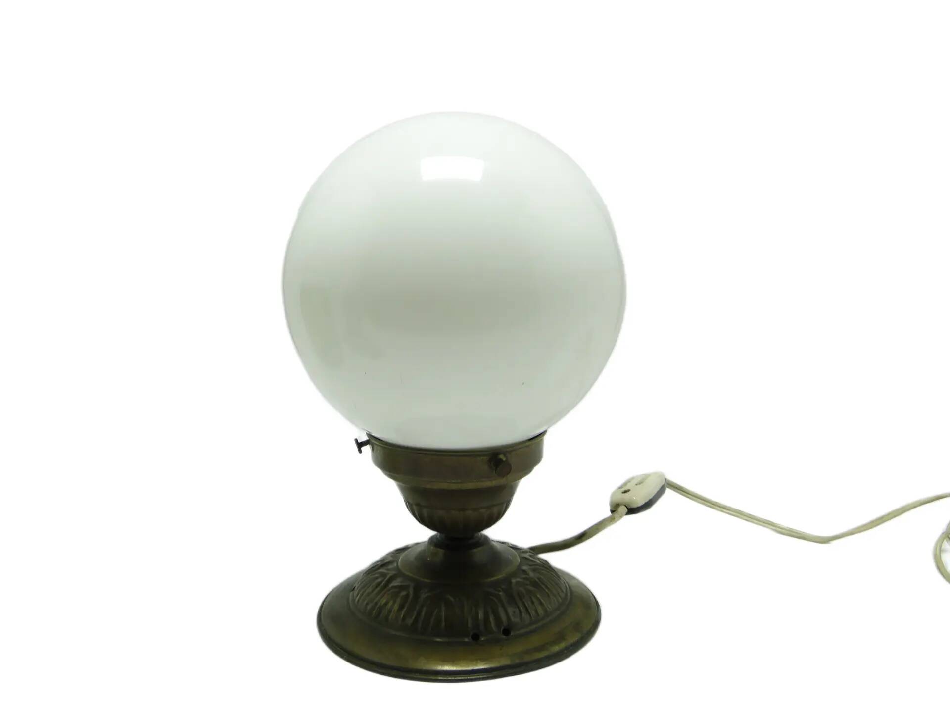Art Deco table lamp, white glass, Poland, 1930s.
