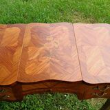 Coiffeuse Louis XV marquetée