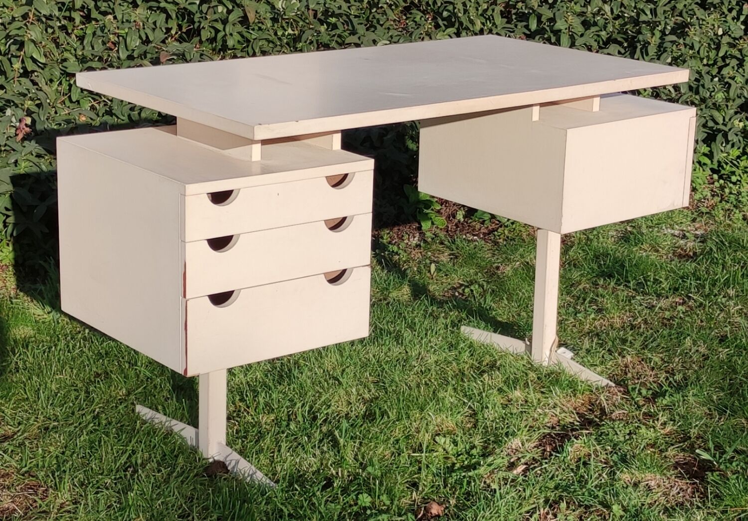 Design desk from the 1960s