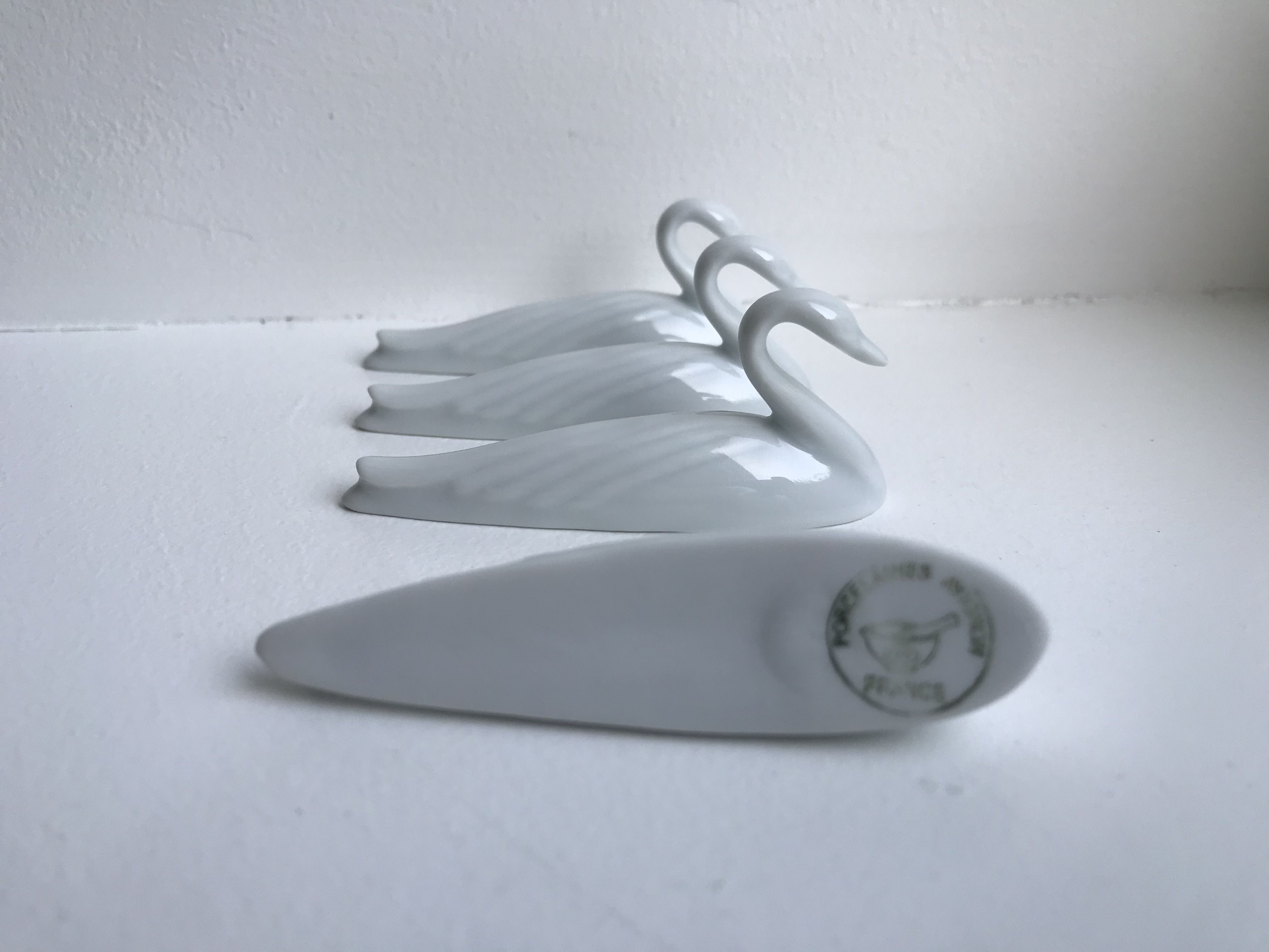 Set of 4 sword holders swans porcelain of Avignon 50s