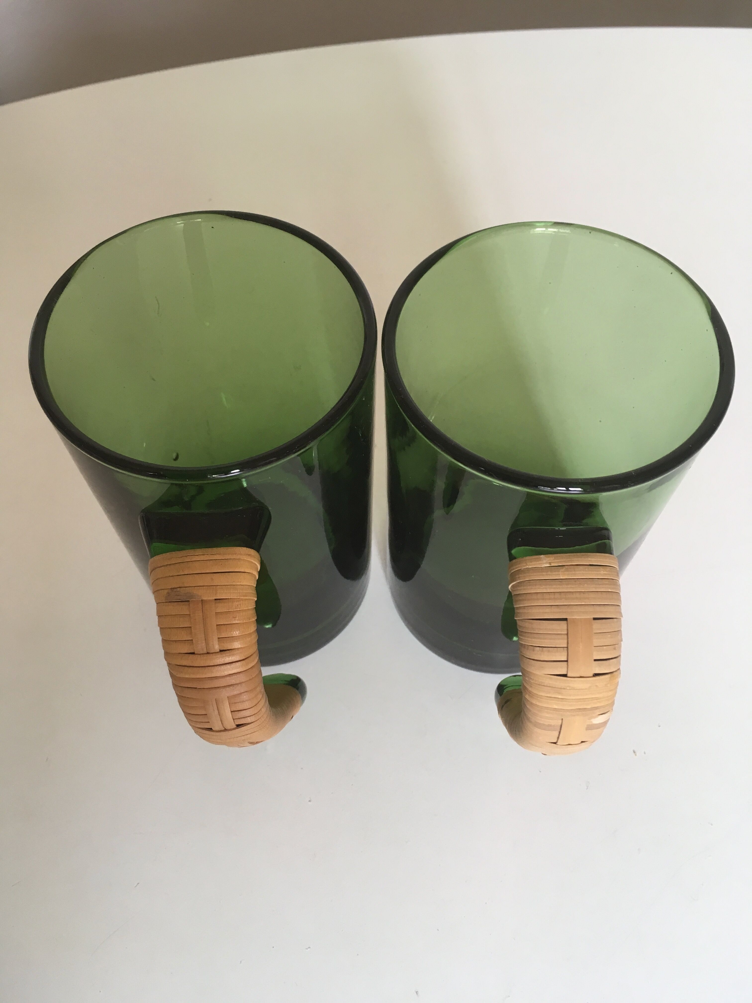 pair of glasses 60' rattan cove