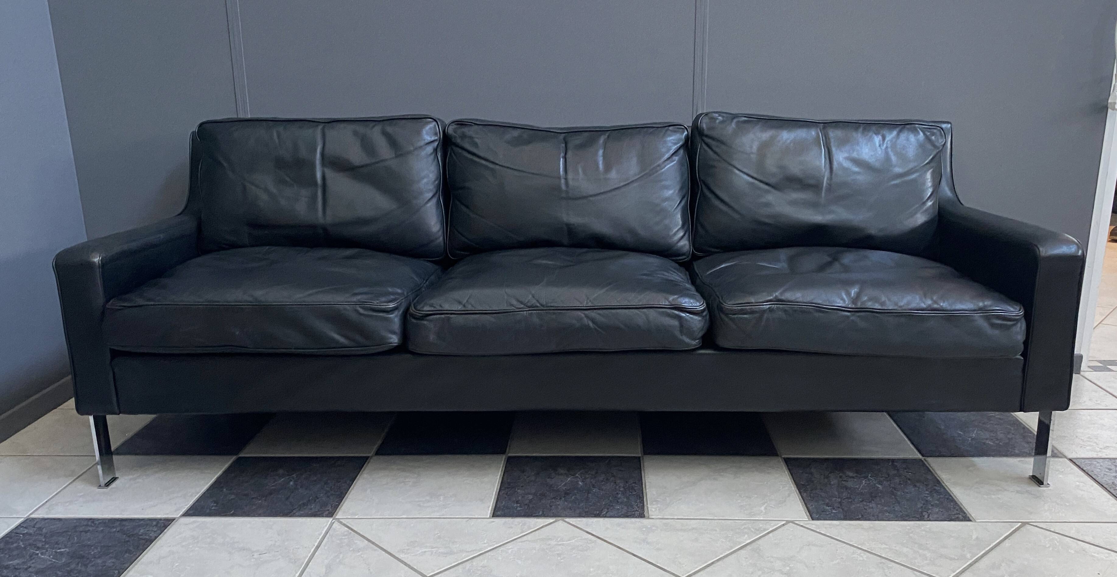 black leather Tecta -seat sofa by Hans Konecke 1960s