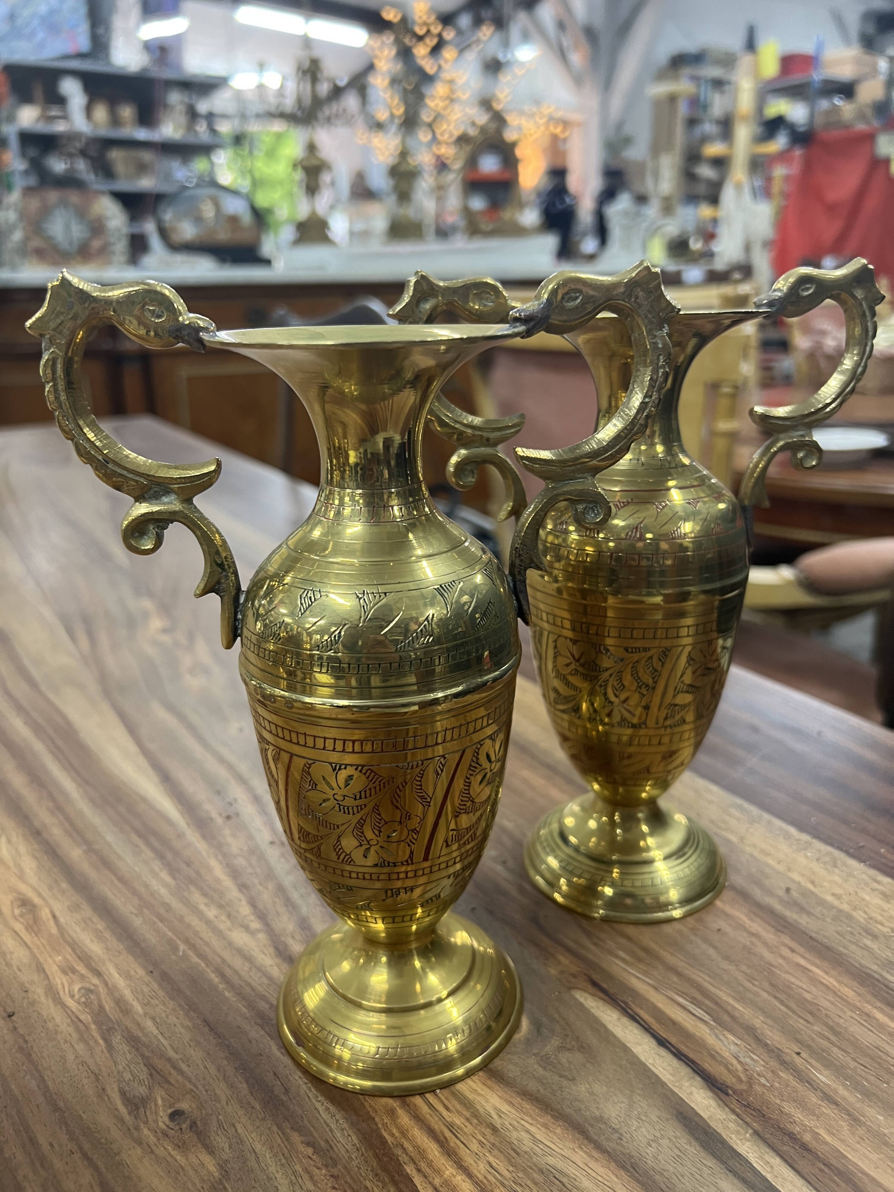 Pair of brass vase Art Deco period