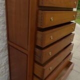 Weekly chest of drawers with secret shelf and its 7 drawers, made in the old-fashioned way from solid wood with knob