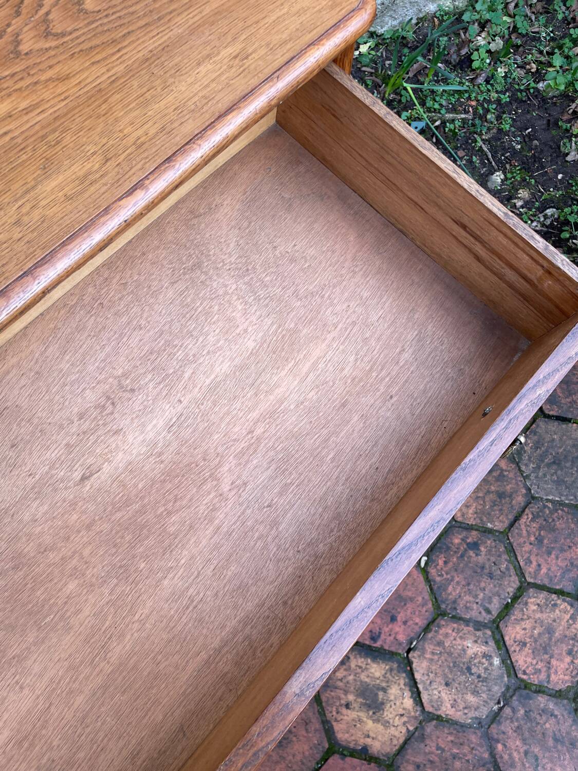 Vintage antique chest of drawers