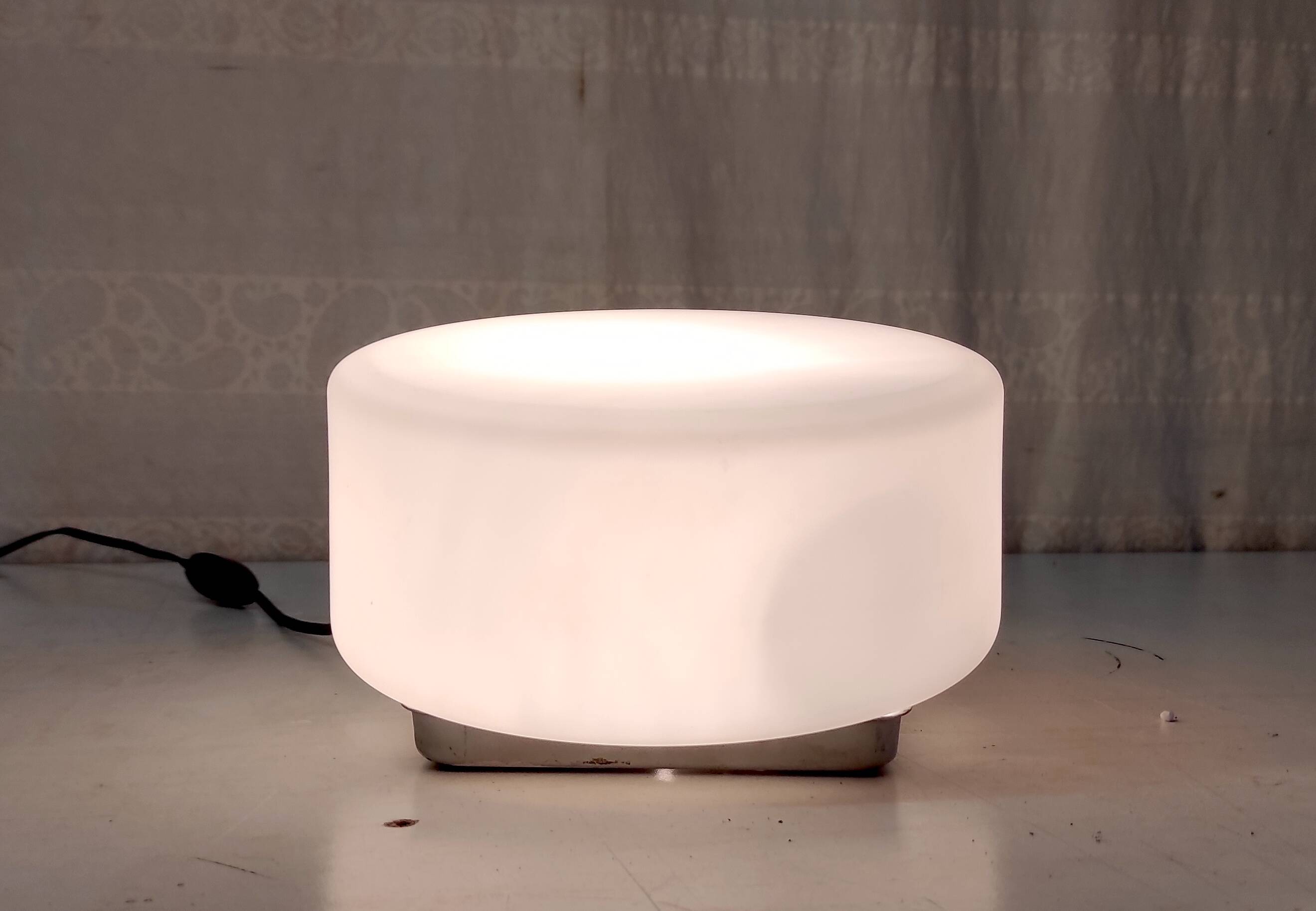 Ceiling light or wall lamp in Bauhaus style, cylindrical opaline globe - mid 20th century.