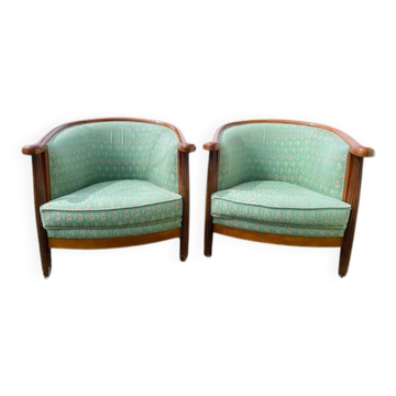 The convertible armchairs