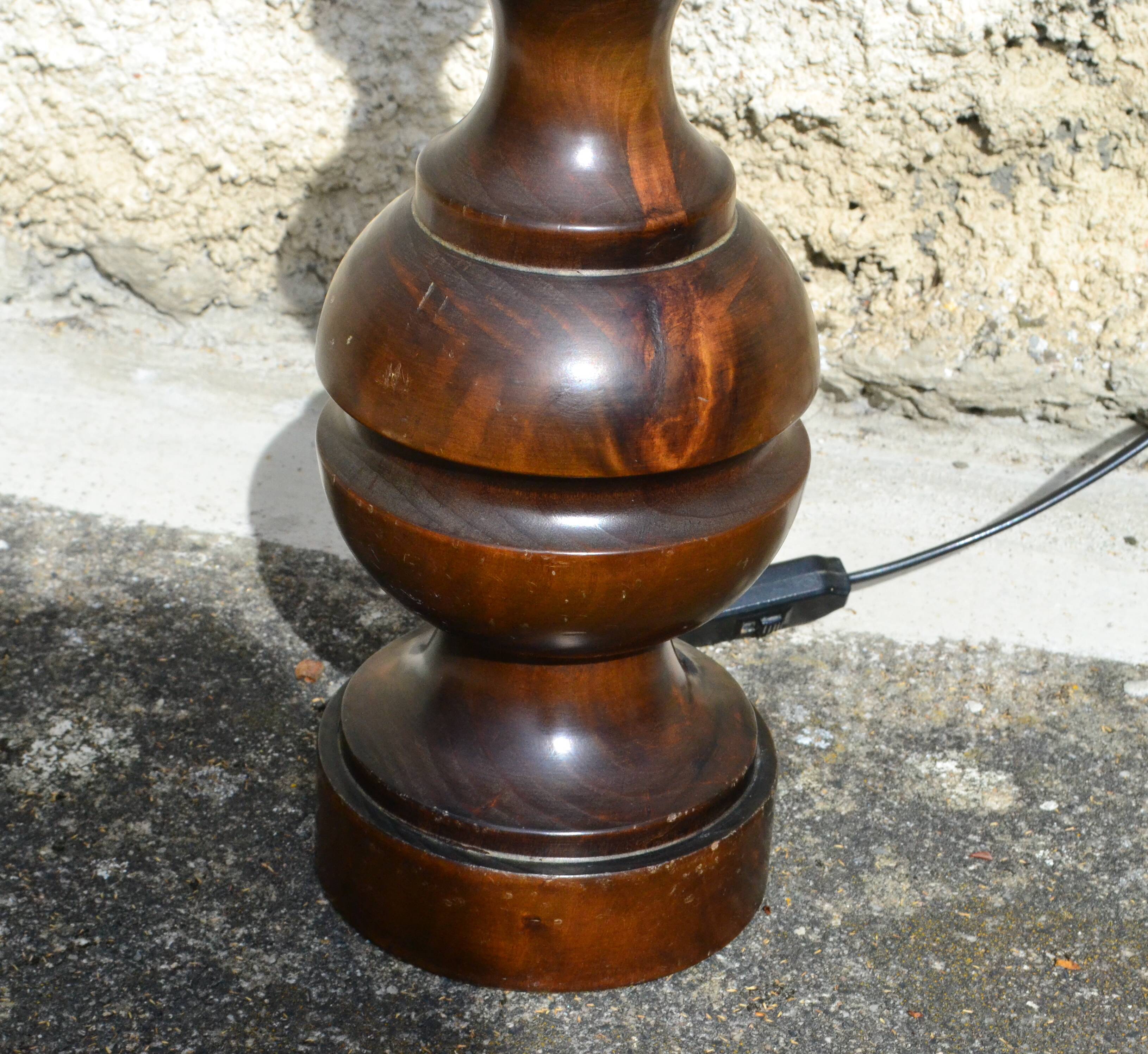 Vintage 60s turned wooden lamp
