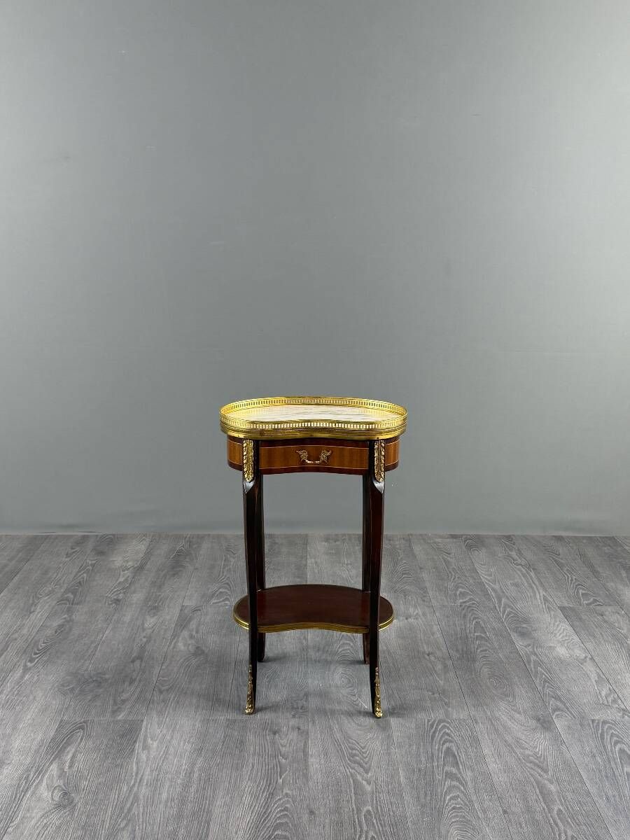 Louis XVI style gueridon in mahogany and gilded bronze, 20th century