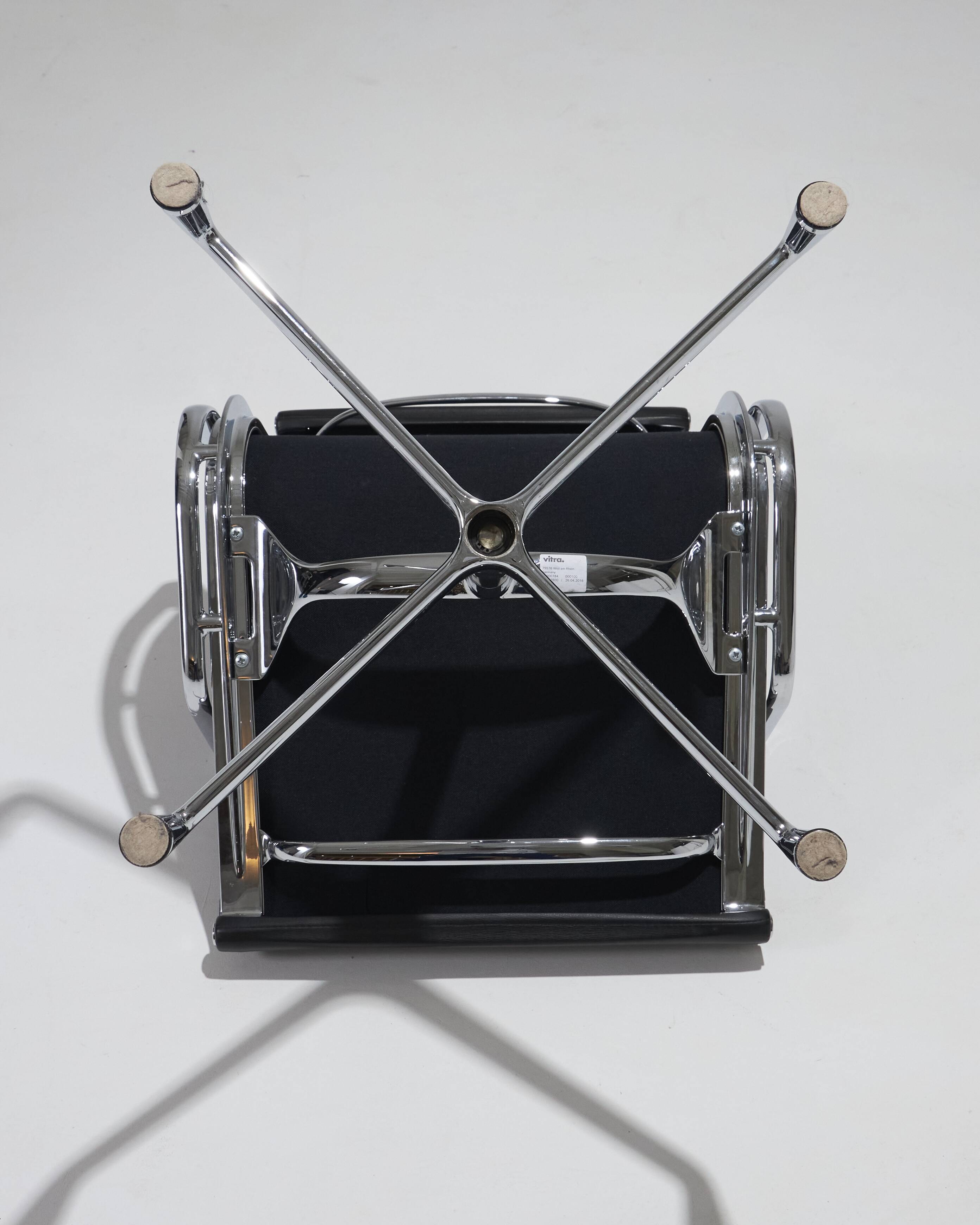 CHARLES EAMES "SOFT PAD EA 208" LEATHER ARMCHAIR, 1960s