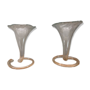 Paire de vases dits corolleen