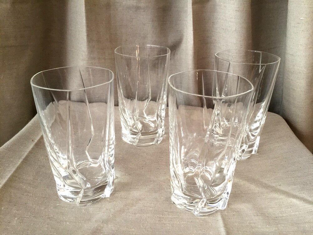 Suite of 4 glasses with orangeade cristal de weaners