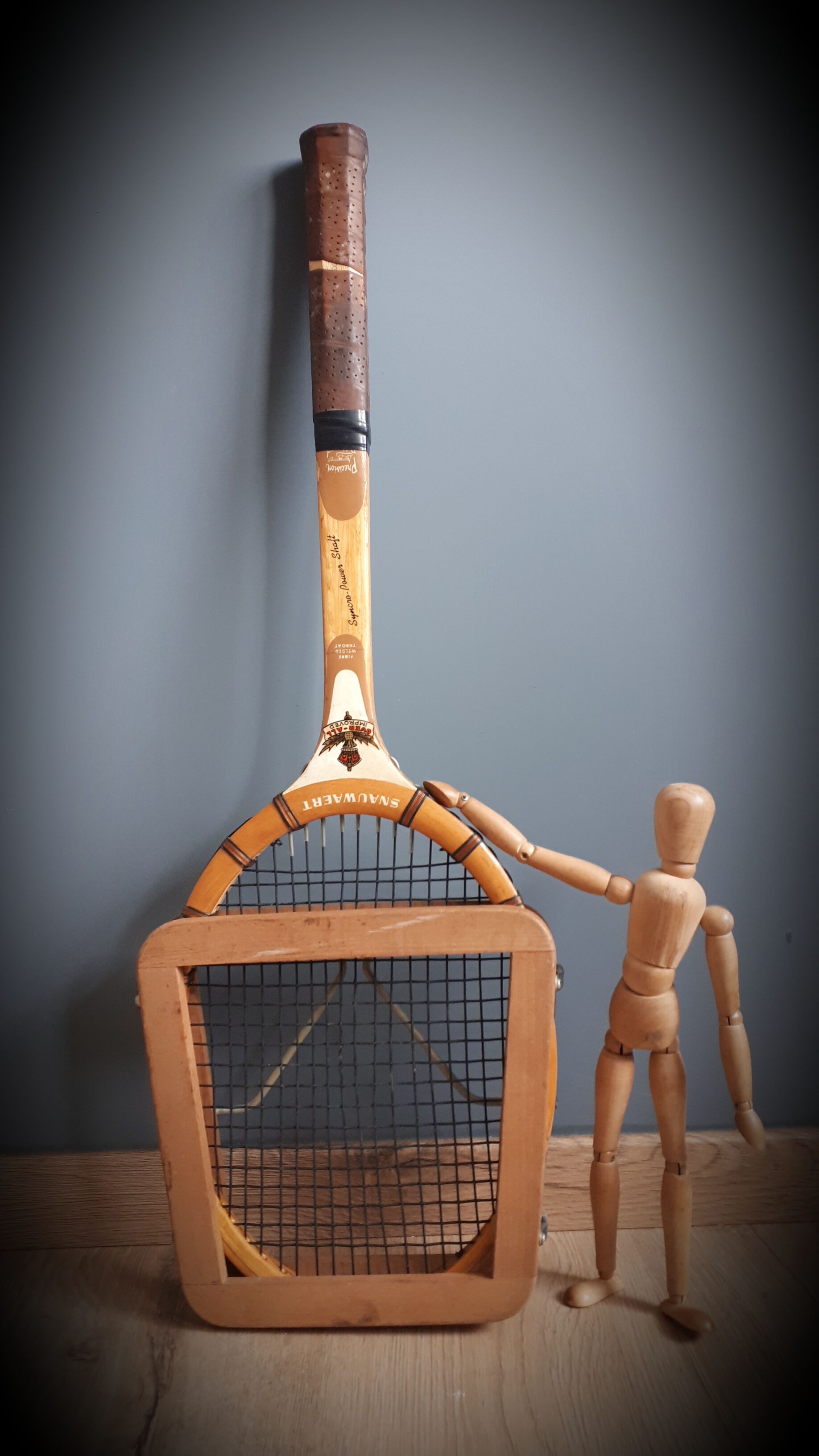 Snauwaert tennis racket