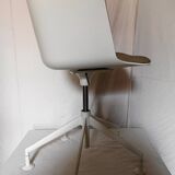 "Cut" office chair by Francesco Rota for Lapalma