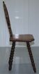 Chaise de vestibule Black Forrest en bois sculpté 19ème siècle