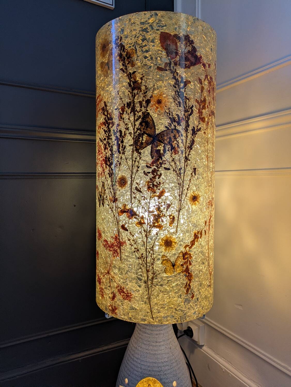 Sculptural lamp ACCOLAY