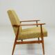Fauteuil vintage vert olive design par H.Lis