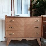Chest of drawer compass feet