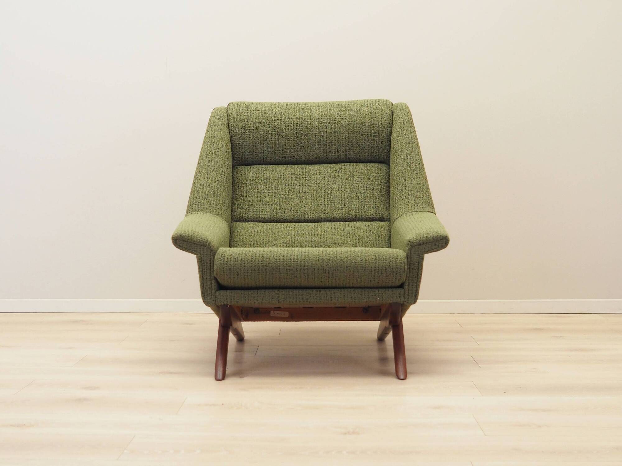 Fauteuil vert, design danois, années 1970, fabrication : Horsens Møbelfabrik