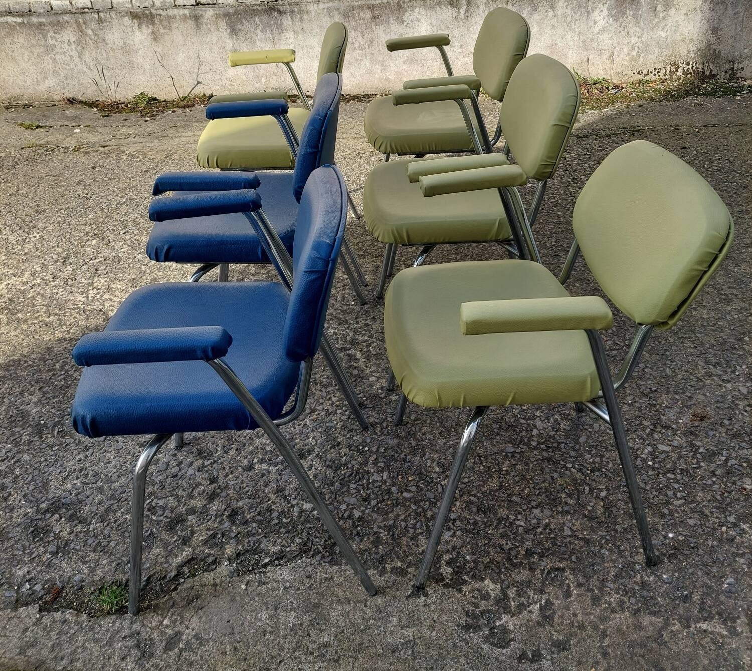 Set of 6 vintage chairs