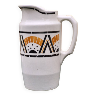 Pitcher jug