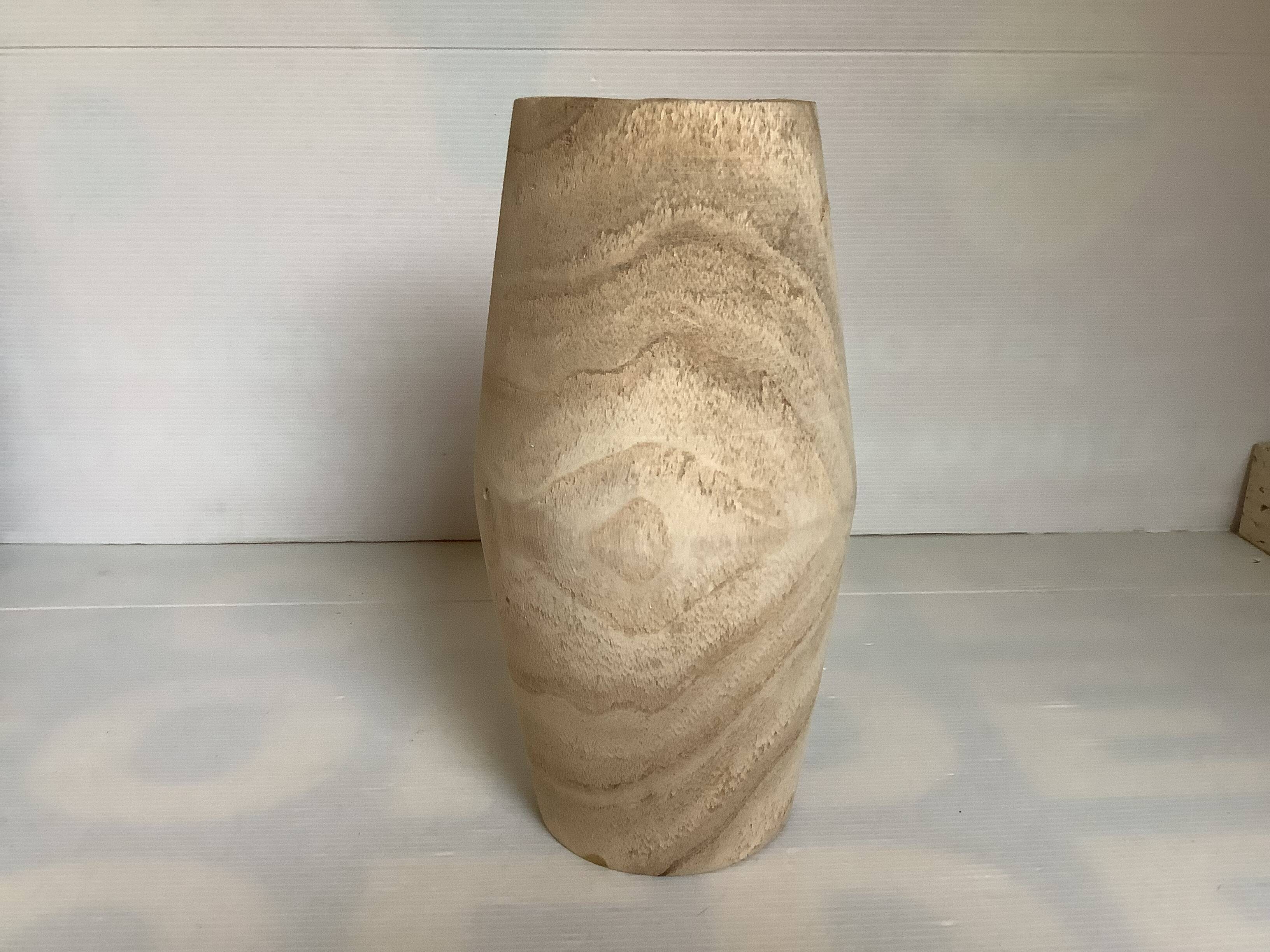 Light wooden vase