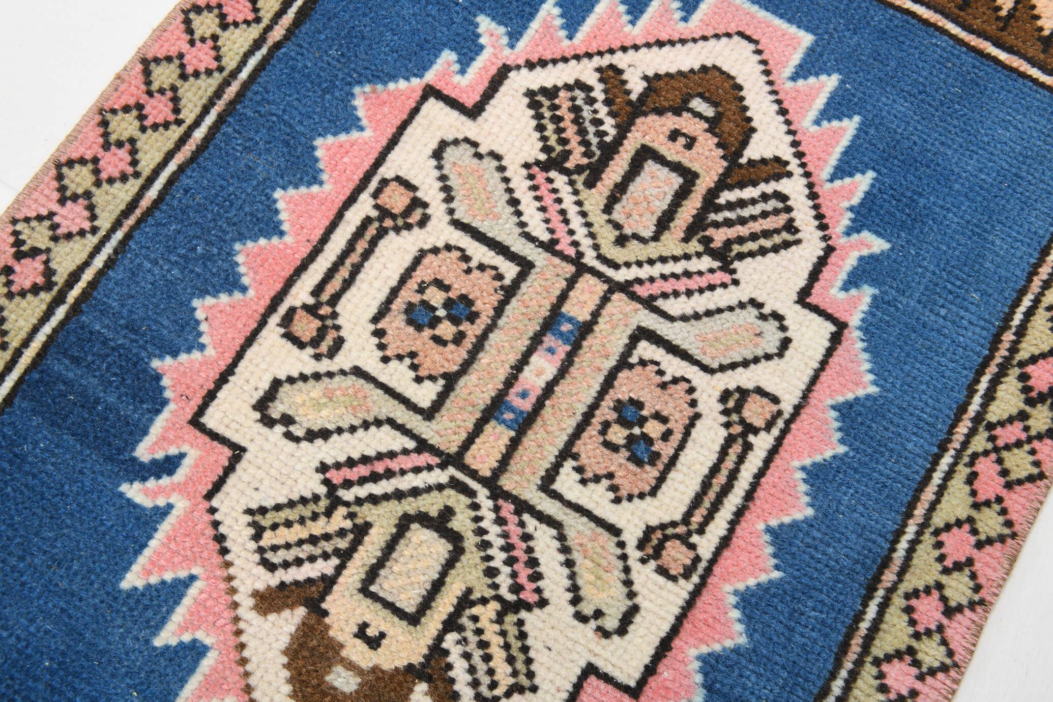 Pink Blue Persian Doormat Accent Rug, 56x97Cm