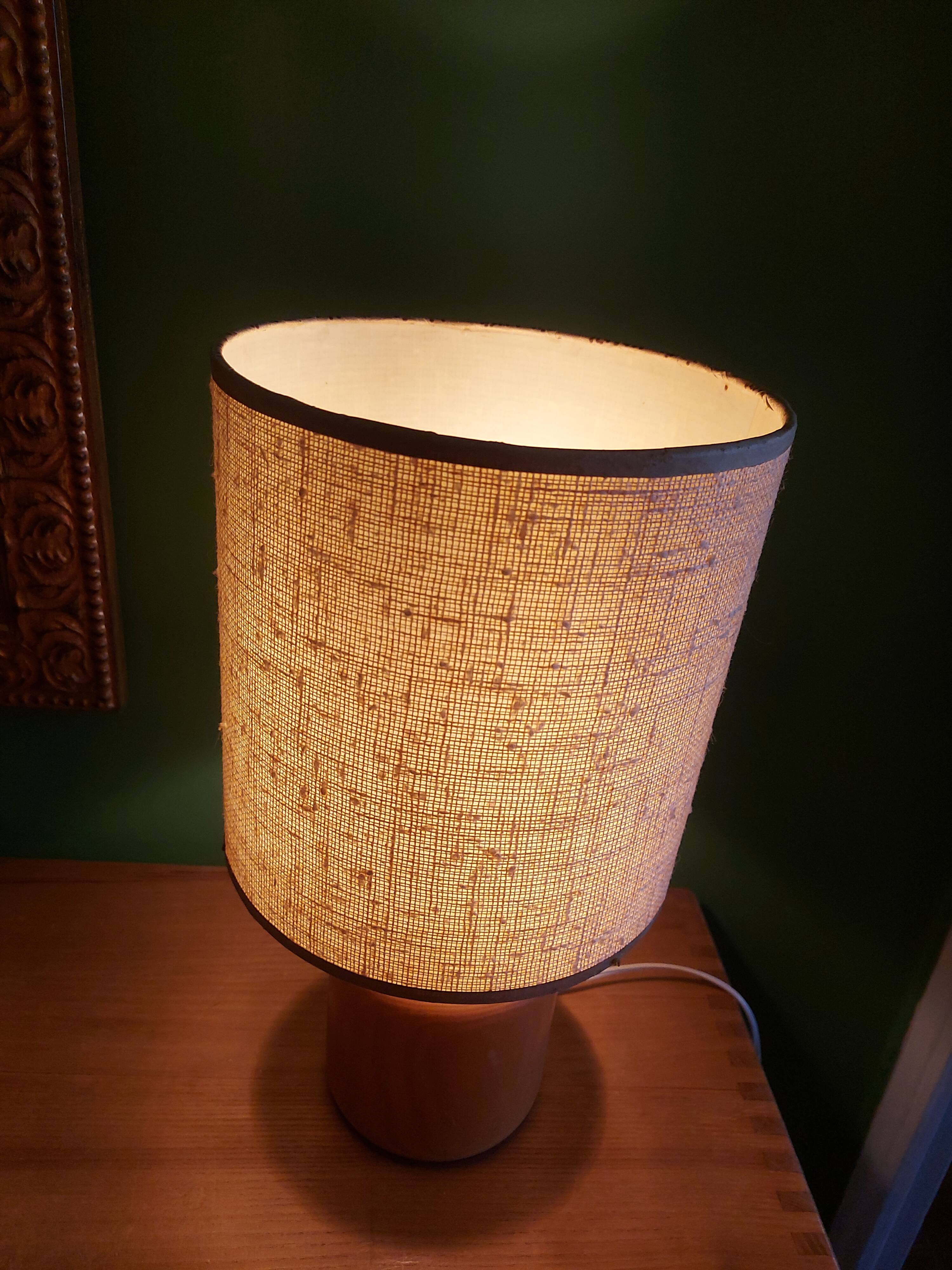 VINTAGE WOODEN TABLE LAMP