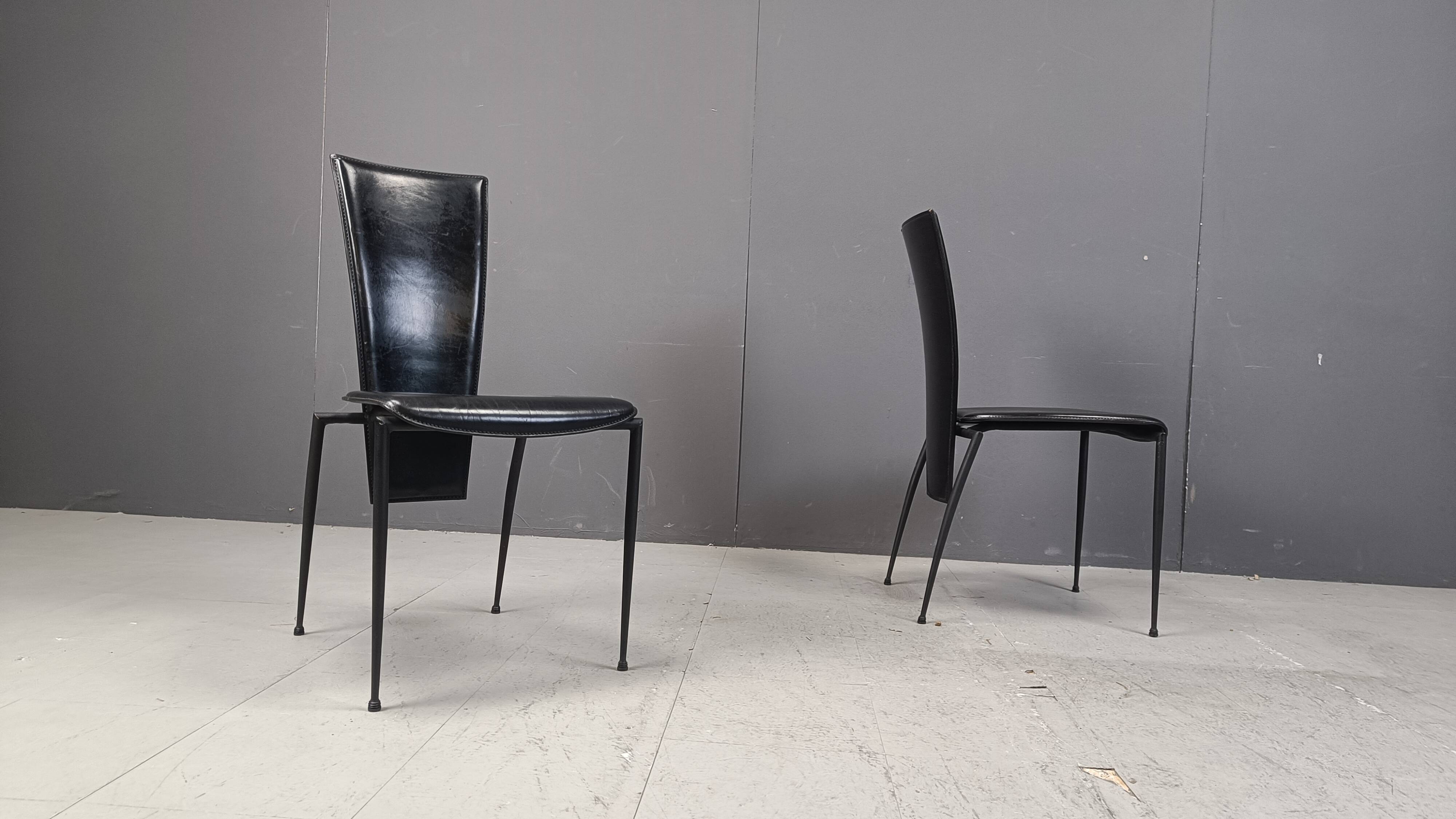 Set of 4 post modern dining chairs by Arper Italy, 1980s