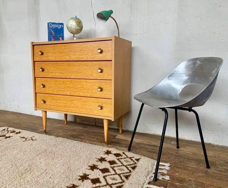 Vintage modernist light chene dresser has 4 drawers anne 1960